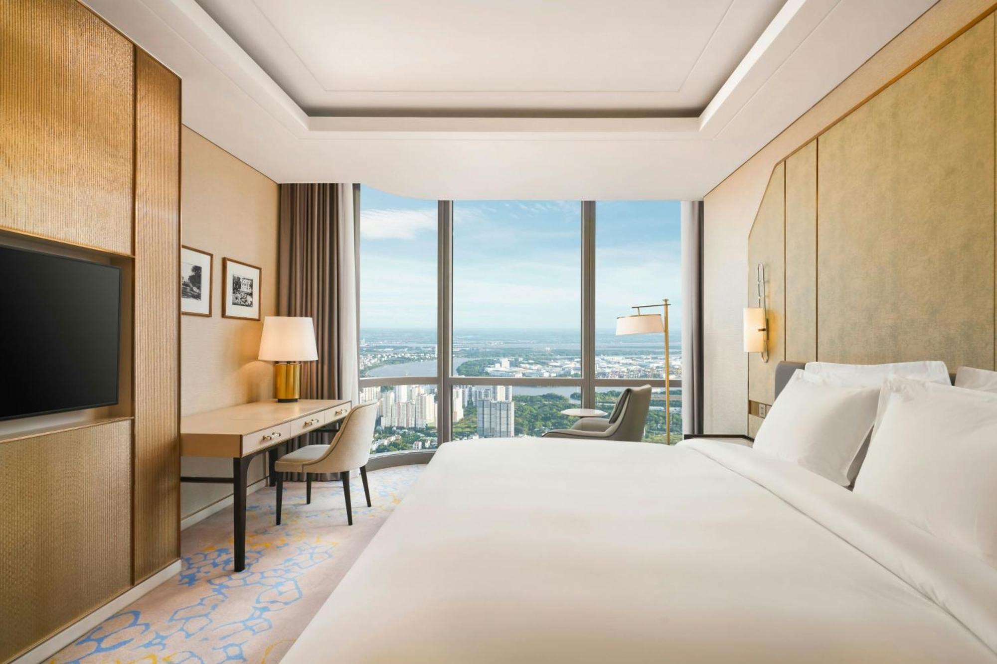 Vinpearl Landmark 81, Autograph Collection Ho Chi Minh City Exterior photo